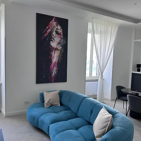 Luxury * كاستل غاندولفو